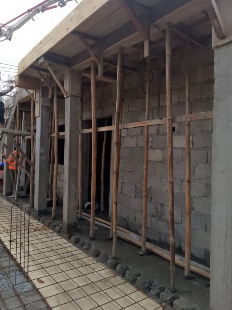 Building framework construction and support structures in Cameroon